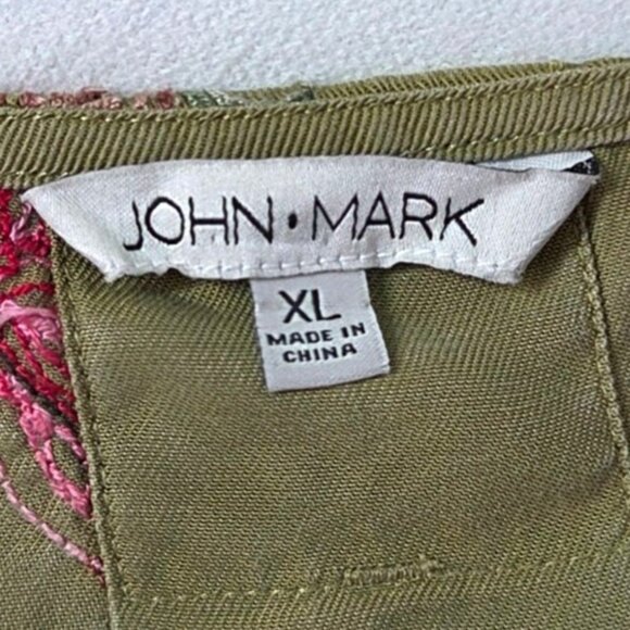 John Mark XL Green Floral Embroidered Tunic Top With Bell Sleeves - Picture 5 of 6